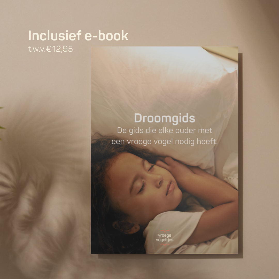 Omslag van het e-book Droomgids van Vroege Vogeltjes, een praktische gids vol slaaptips en routines voor ouders van jonge kinderen die vroeg wakker worden, gratis inbegrepen bij aankoop van de slaaptrainer.
